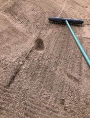 バンカーの砂の種類の違いで 気をつけるポイントと適した打ち方