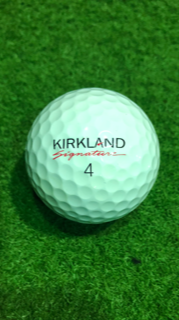 カークランド ゴルフボールをタイトリストv1と性能比較してみた結果