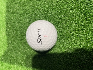 スネル MTB BLACKの性能テスト。タイトリストPRO V1と対決