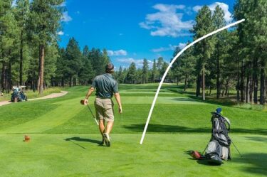 スライスしないドライバーの打ち方。右がOBでも怖くない。