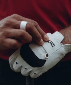 SUN DAY RED サンデーレッド　タイガーウッズ　パーカー　日本未発売 タイガー・ウッズが新アパレルブランド【サンデーレッド】を発表！│谷