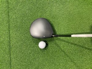 Qi35 ドライバー　構えた見た目
